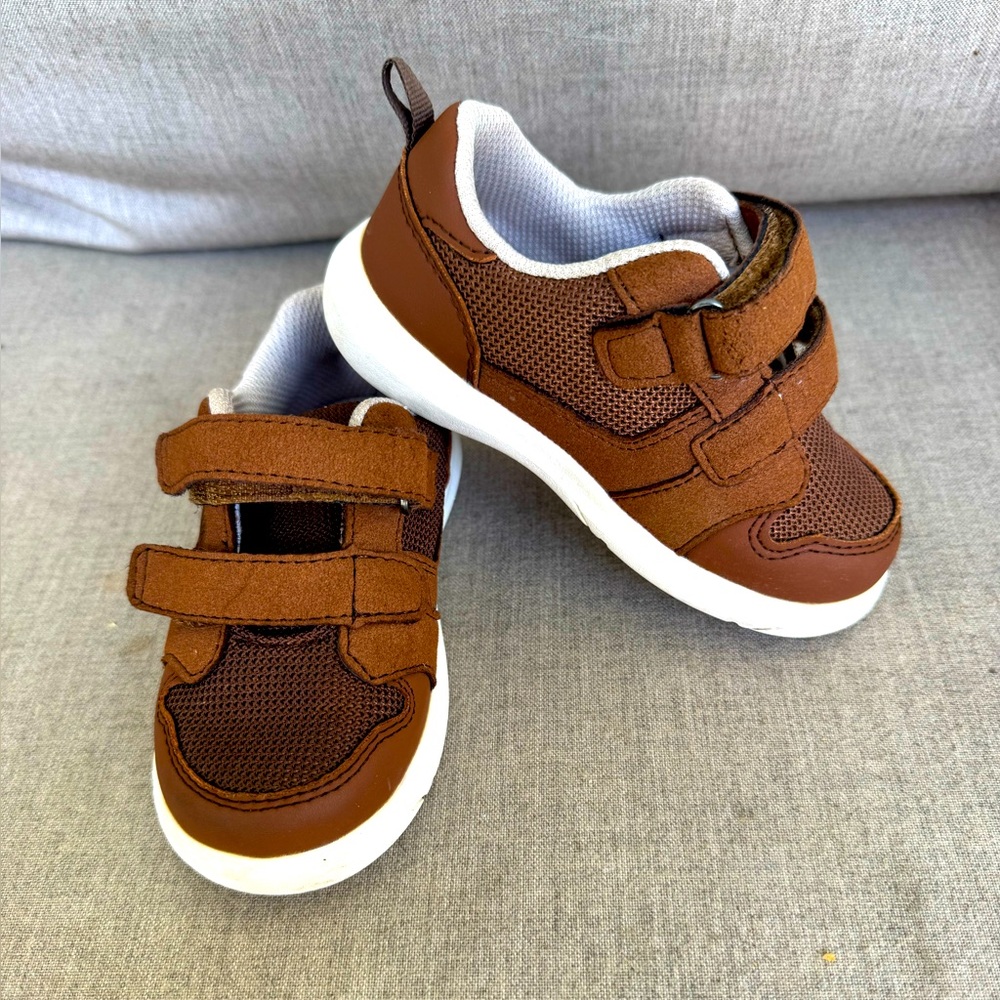 Skywheel, Sneakers, Brown, Size 7